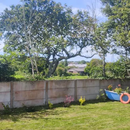 Confortable à - 35m² - Jardin Privé Appartamento *