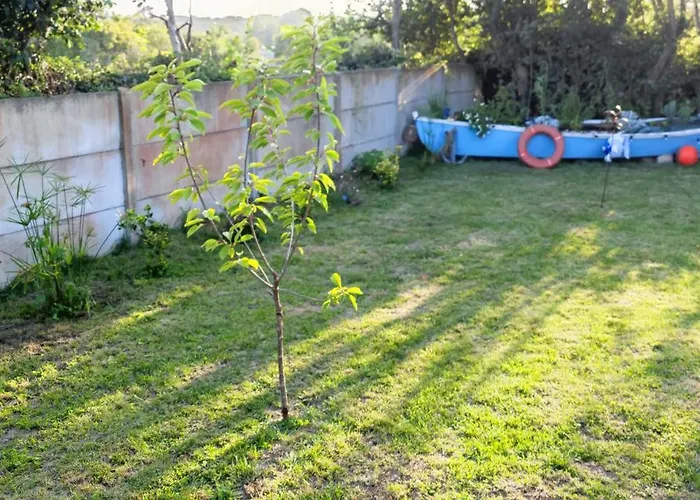 Apartment Confortable A - 35m² - Jardin Prive Flamanville