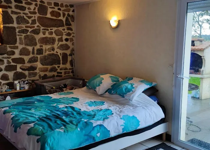 Apartment Confortable A - 35m² - Jardin Prive